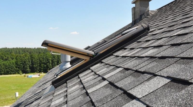 Should You Choose Metal or Shingle Roofing When Getting a New Roof in Grand Rapids Michigan
