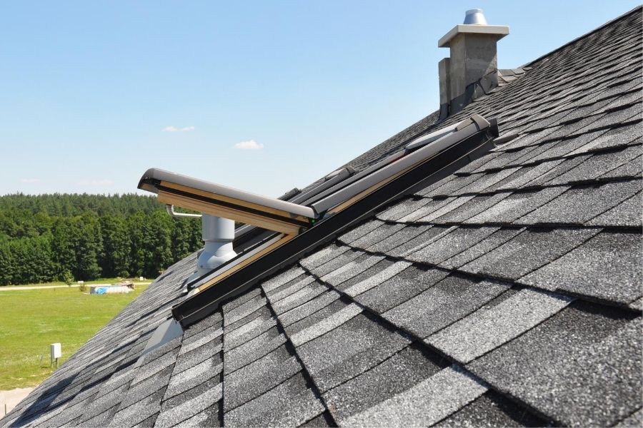 Should You Choose Metal or Shingle Roofing When Getting a New Roof in Grand Rapids Michigan