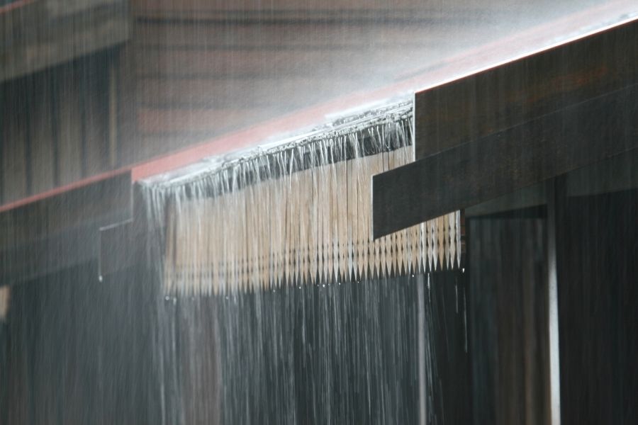 The Causes of Roof Leaks in Grand Rapids Michigan During a Heavy Rain