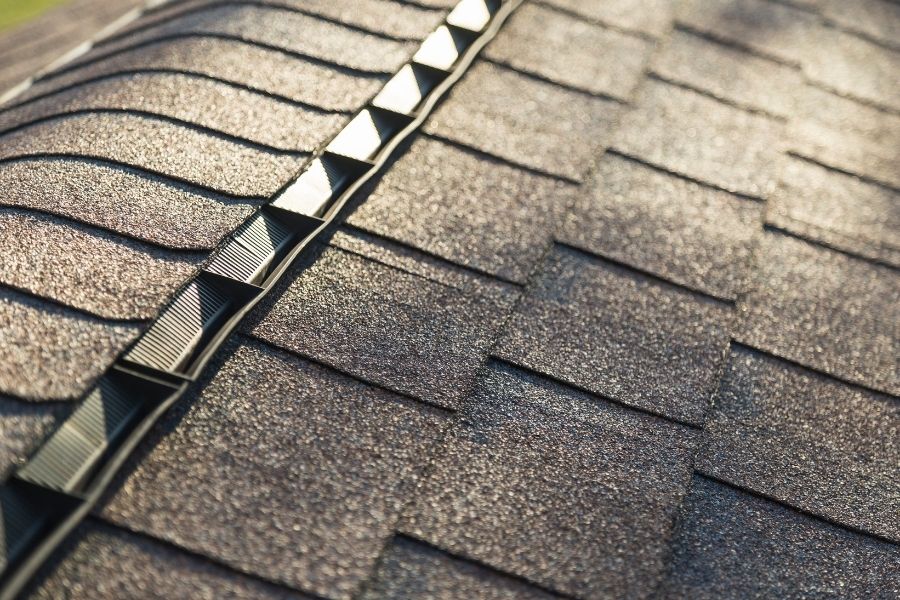 Common Roof Problems and the Cost of Roof Repairs in Grand Rapids Michigan